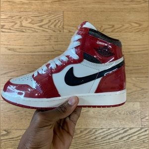 Air Jordan 1s Chicago 2015/ All Sizes 4-13/ Red White and Black/ Authentic